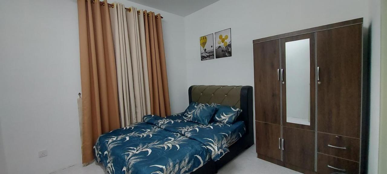 Myrol Homestay Kulim Exteriör bild